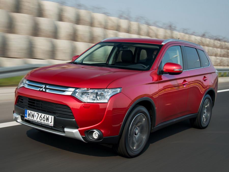  Mitsubishi Outlander 2014 года  (фото 111 из 136)